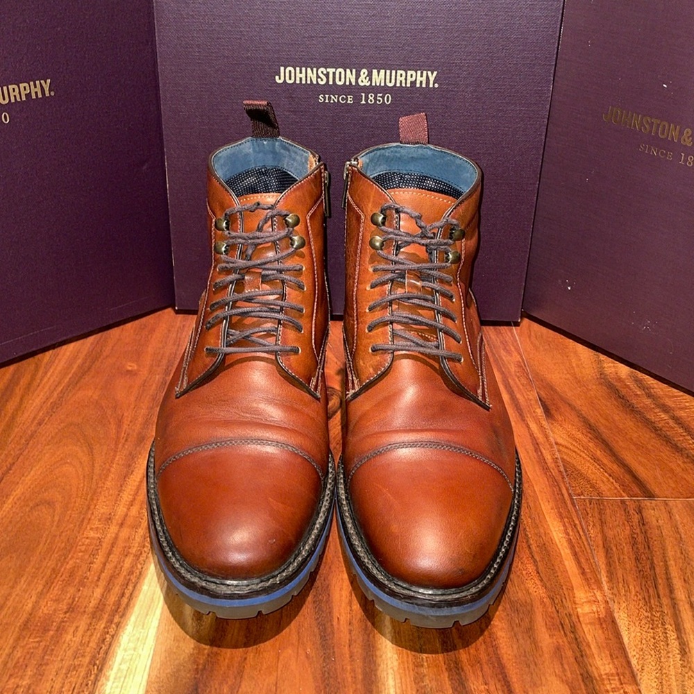 Cap Toe Leather Johnston & Murphy Boot